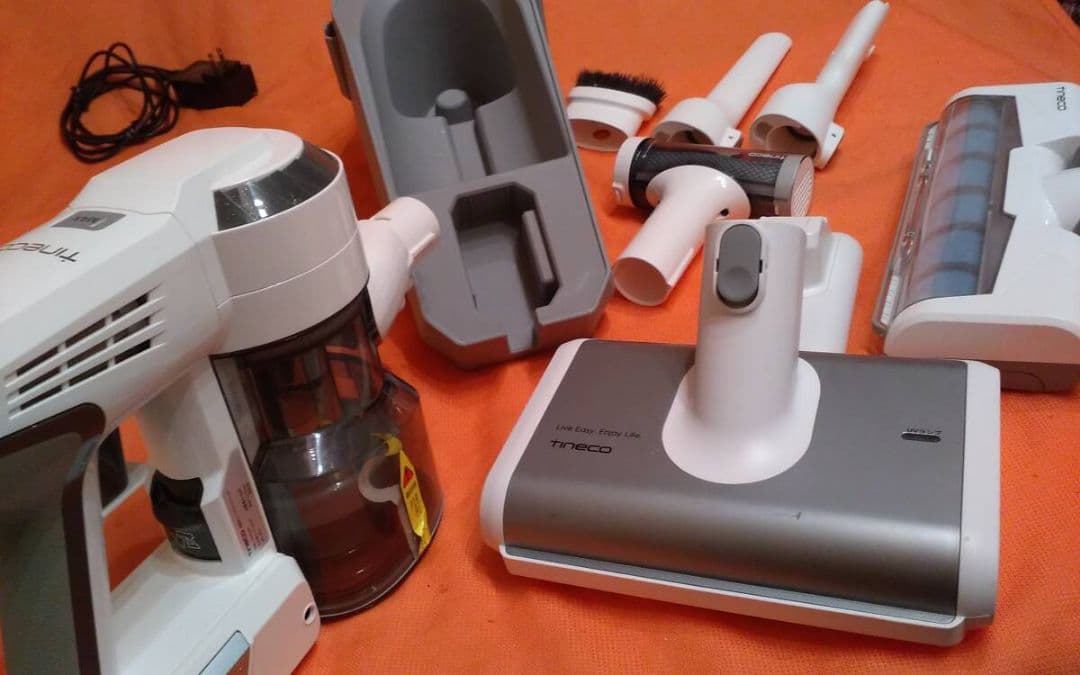 Tineco■コードレスクリーナー■掃除機■FB1853B■ハンディ兼用ティネコ