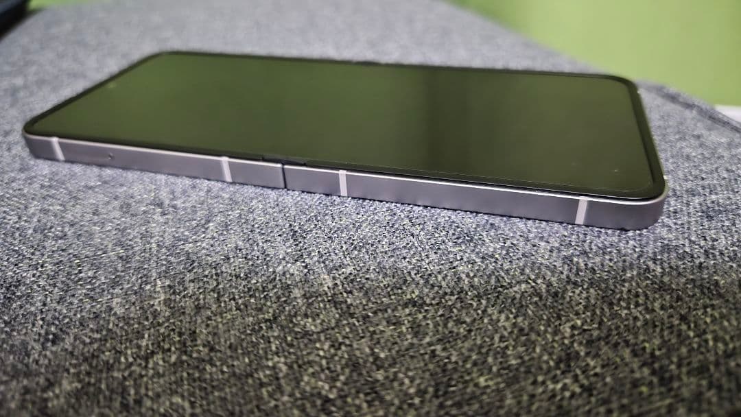 K*o様 【超美品】Galaxy ZFlip6 512GB 国内版 SIMフリー