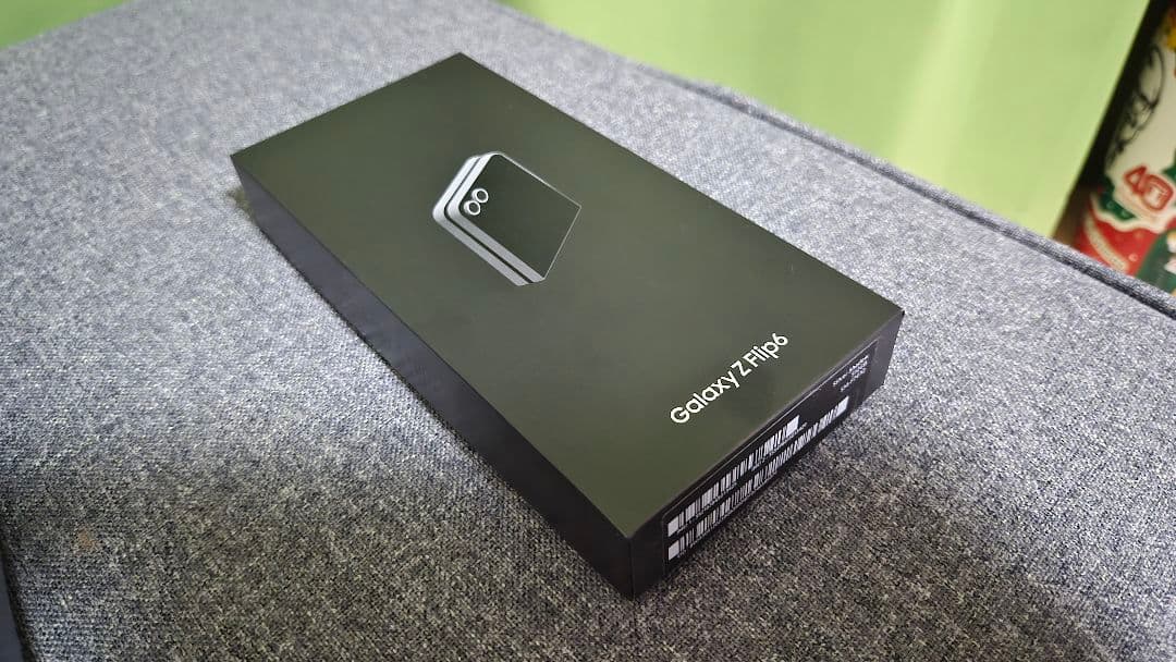 K*o様 【超美品】Galaxy ZFlip6 512GB 国内版 SIMフリー