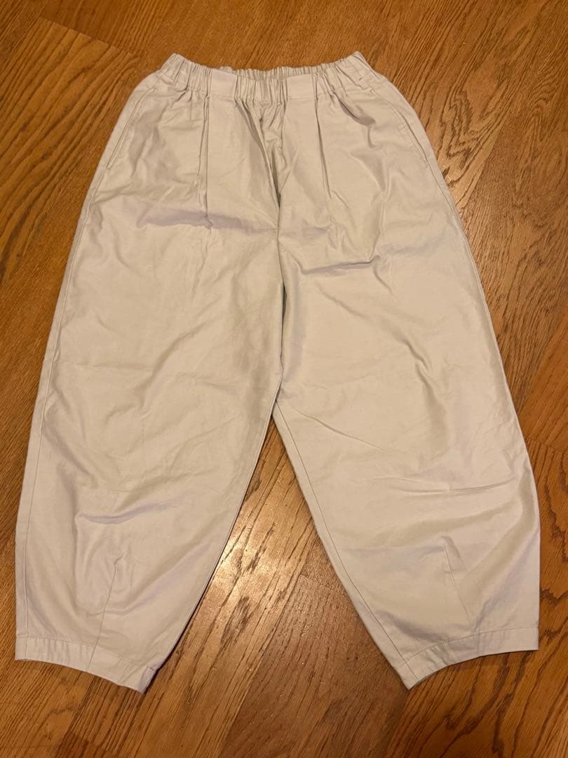 かぐれ　カラーコクーンパンツ