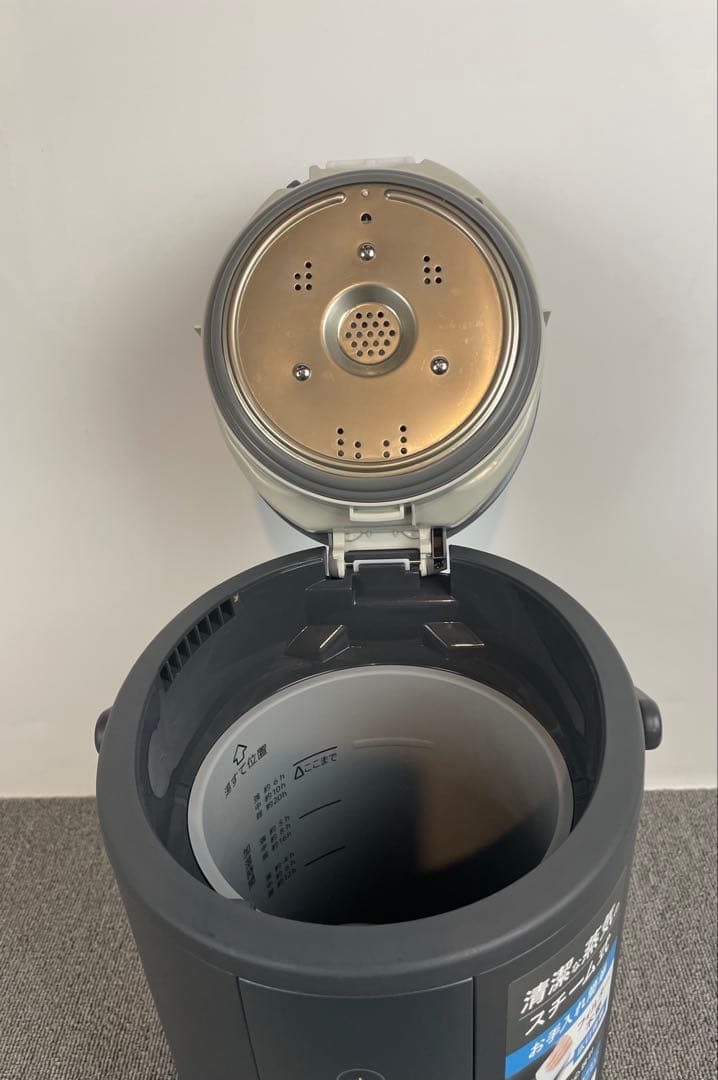 ●スチーム式加湿器 象印 EE-TA60-BM 2024年製●