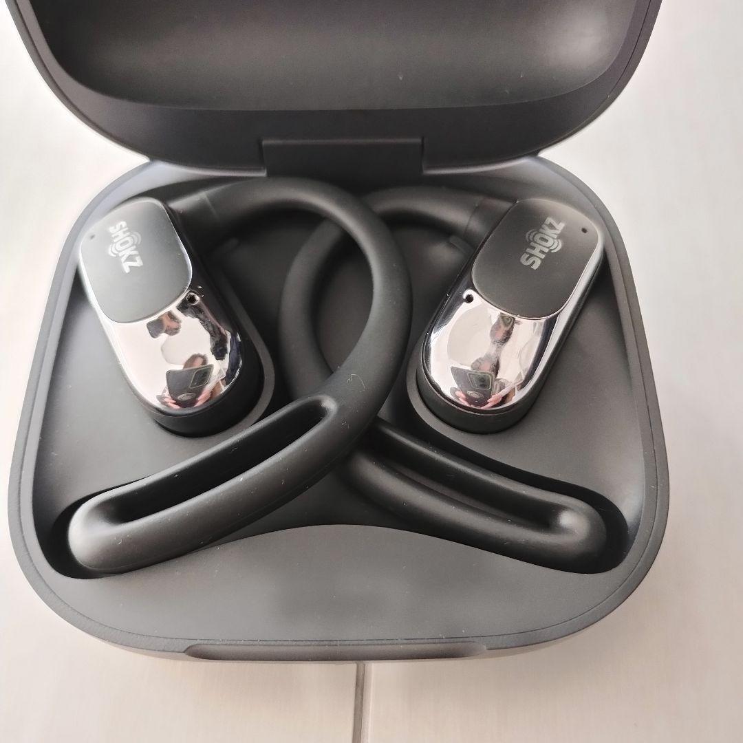 SHOKZ OPENFIT AIR ワイヤレスイヤホン ブラック 充電ケース付き