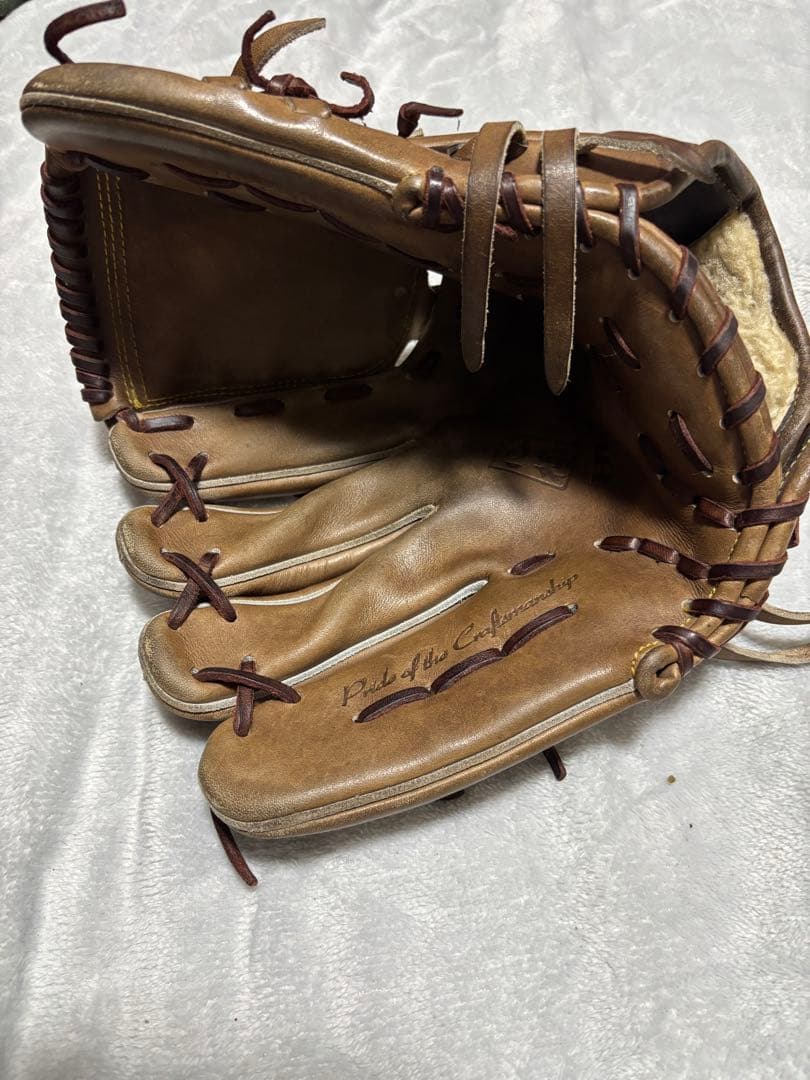 左投げ硬式用グローブハイゴールド