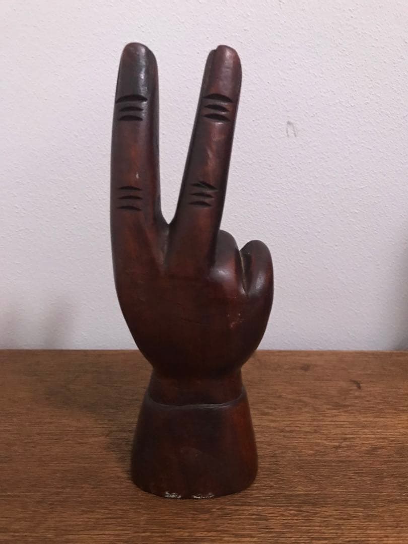 1970's アメリカ ヴィンテージ 木彫り ピースサイン ハンドサイン 希少
