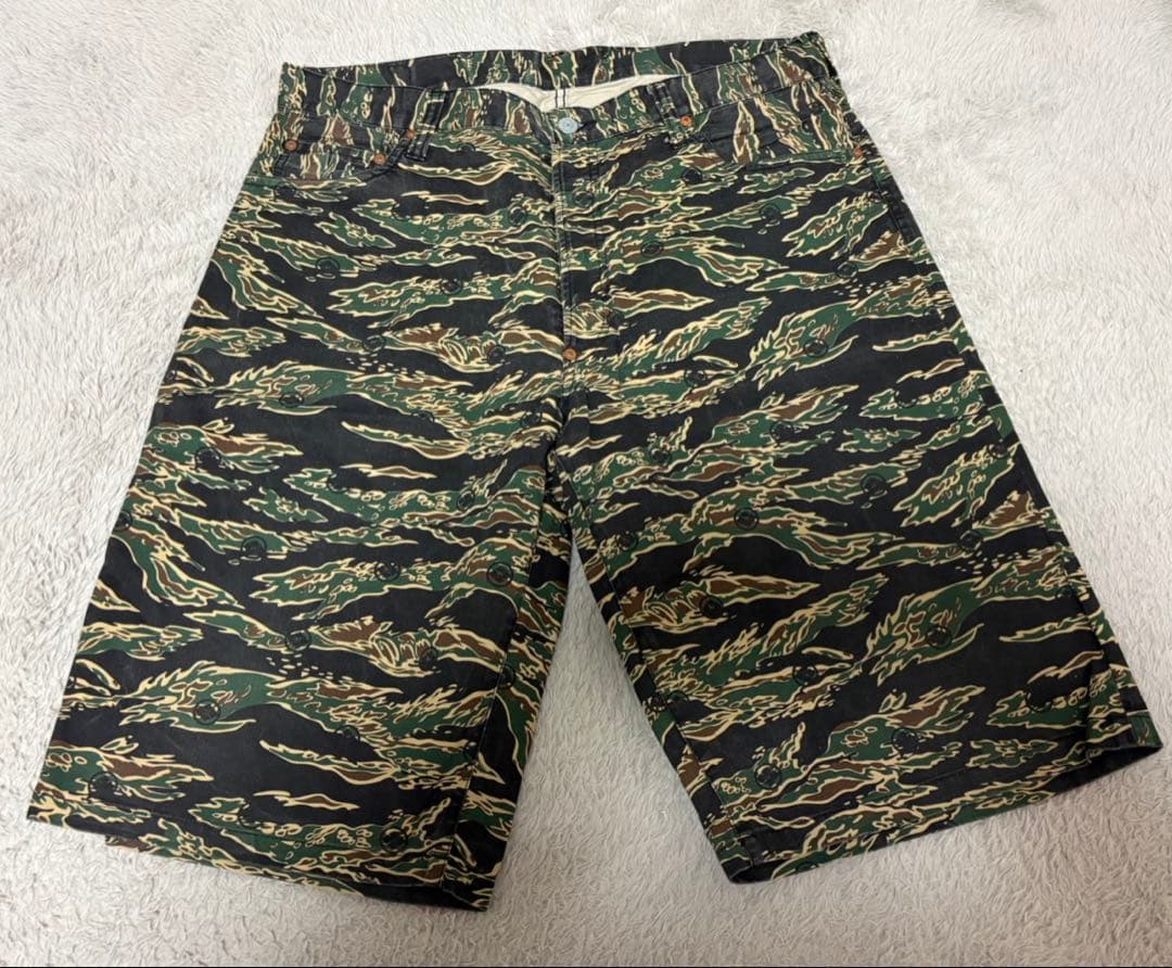 H*o様 EVISU 迷彩カモフラージュ　ハーフショートパンツ サイズ36
