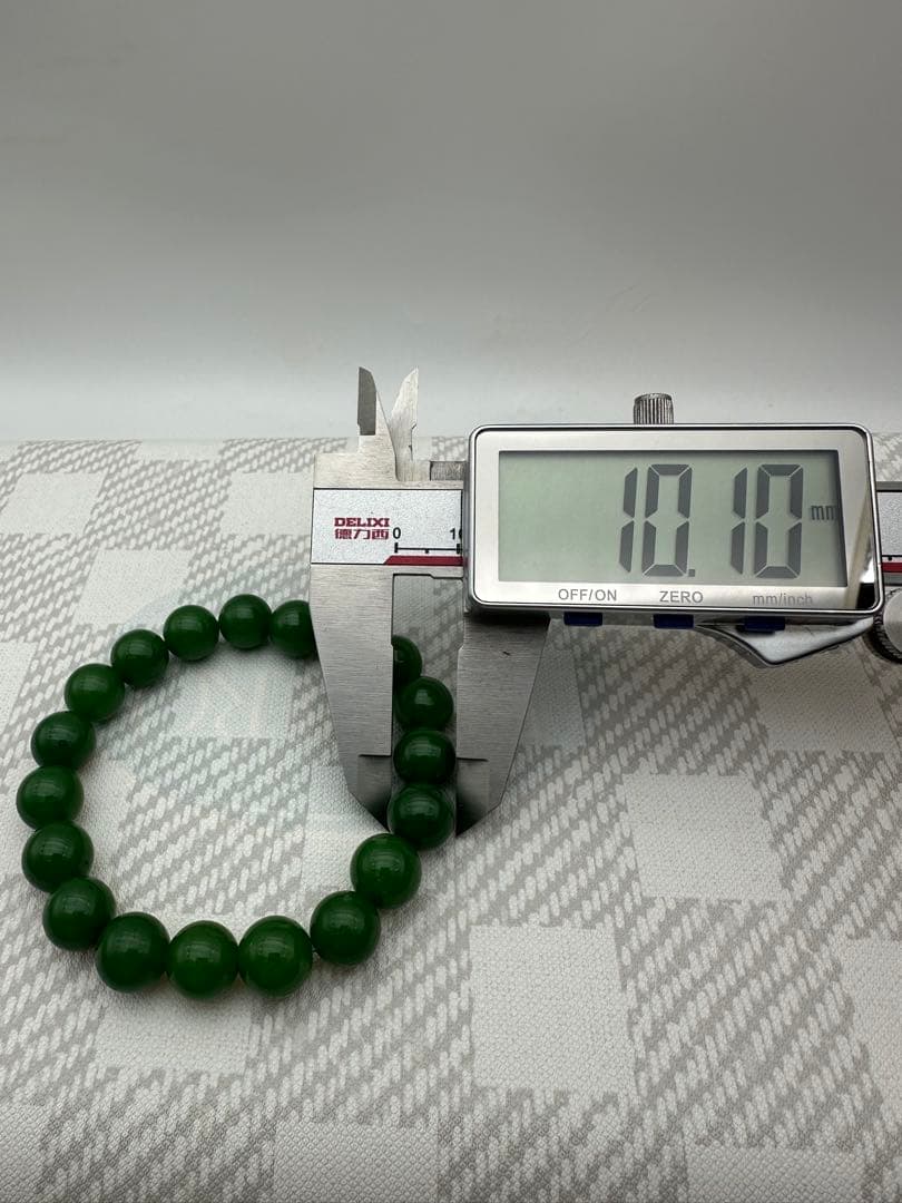 ☆天然☆極上品 極潤糸魚川翡翠美麗☆ろうかん質☆ブレスレット【新品】