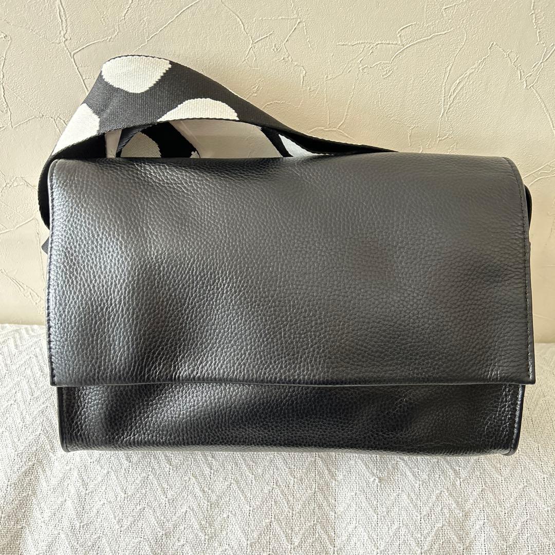 メッセンジャーバック