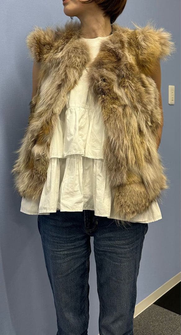 ミュウミュウ　マルチカラーファーベスト ノースリーブ