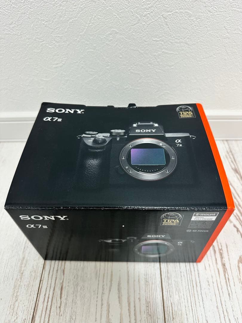 SONY α7 III 本体 + バッテリー2個（ショット数6370枚）