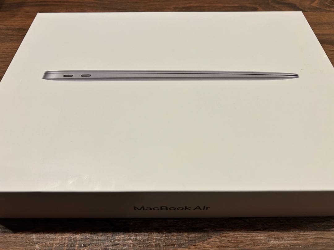 MacBook Air 13インチ　M1チップ搭載256GB