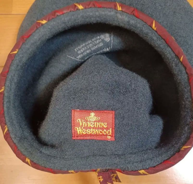 ヴィヴィアンウエストウッド　90sヴィンテージ！ヴィヴィ子のベレー帽CHOICE