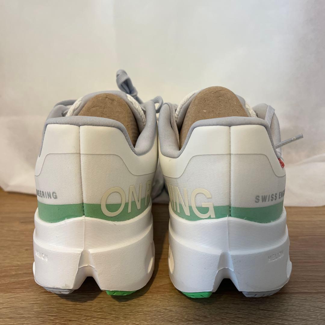 スパイク・シューズ On Cloud surfer next