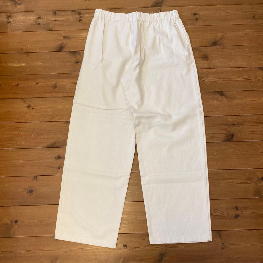 evam evaのパンツ