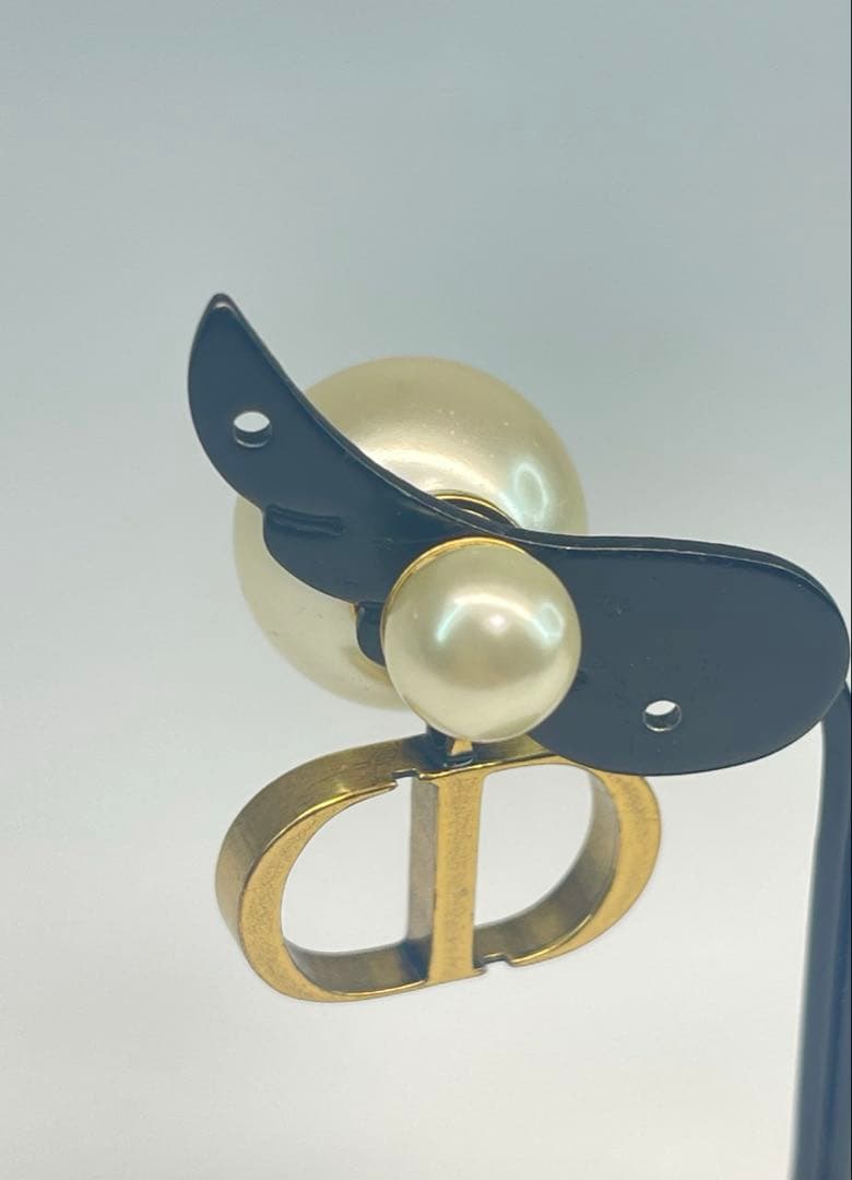 Christian Dior(クリスチャンディオール)ピアス 片方のみ