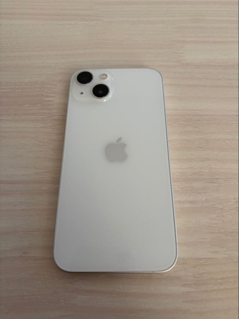 iPhone 13 スターライト 256GB バッテリー77%