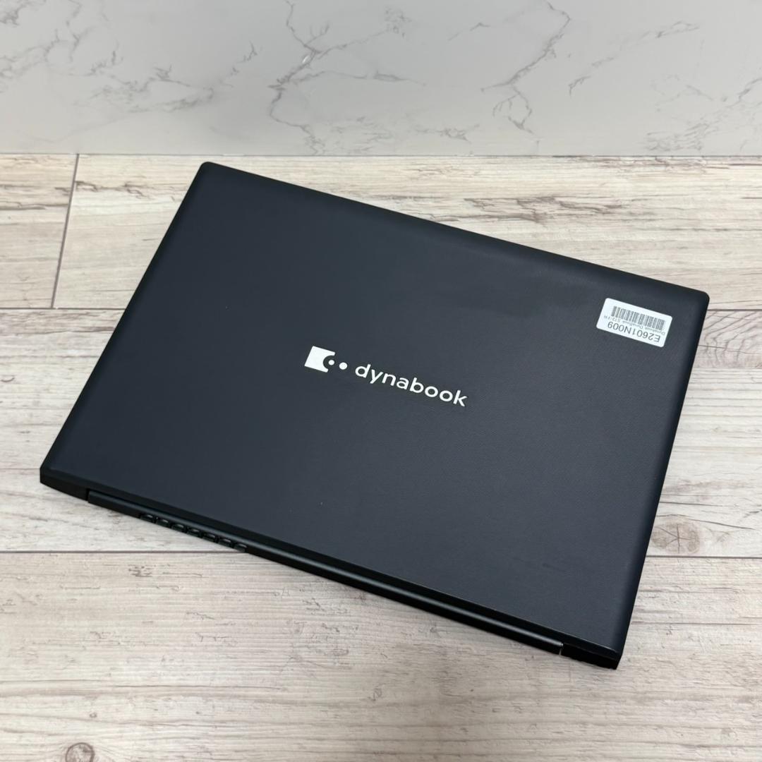 起動◎dynabook 【10世代 i7】13.3型 8GB SSD256