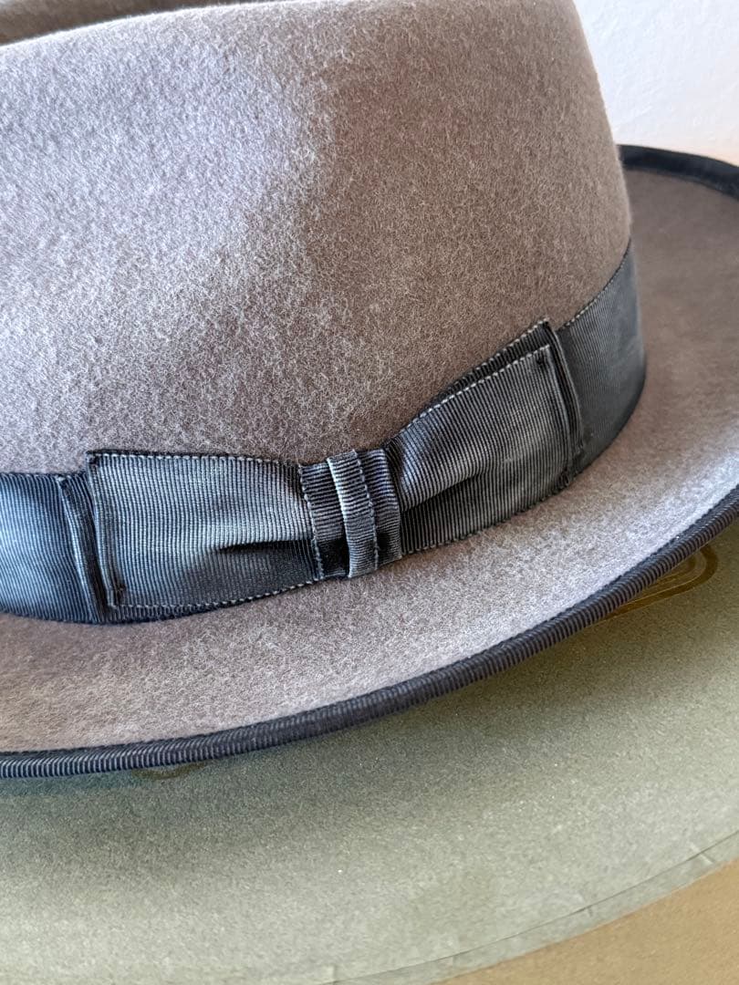 The HW Dog & Co. グレーリボンハット