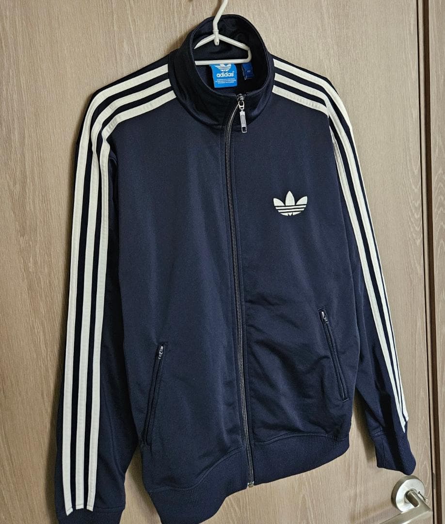 アディダス オリジナル ファイヤーバード トラックトップ