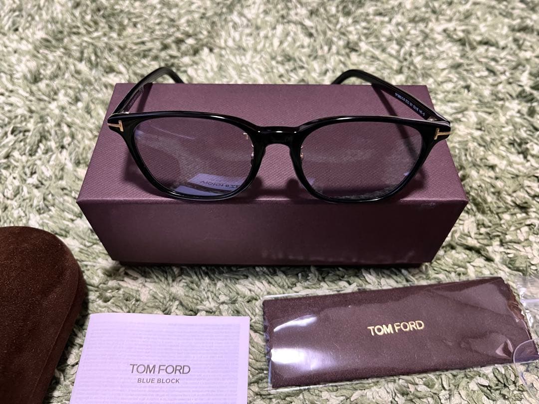 【美品】TOM FORD　トムフォード　TF5860 　サングラス