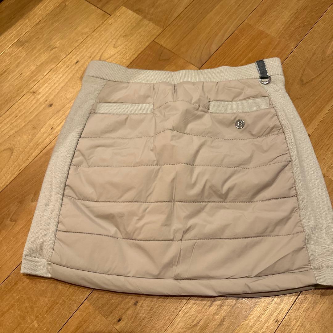 ブリーフィングゴルフ　ベージュセットアップ　美品　Lサイズ