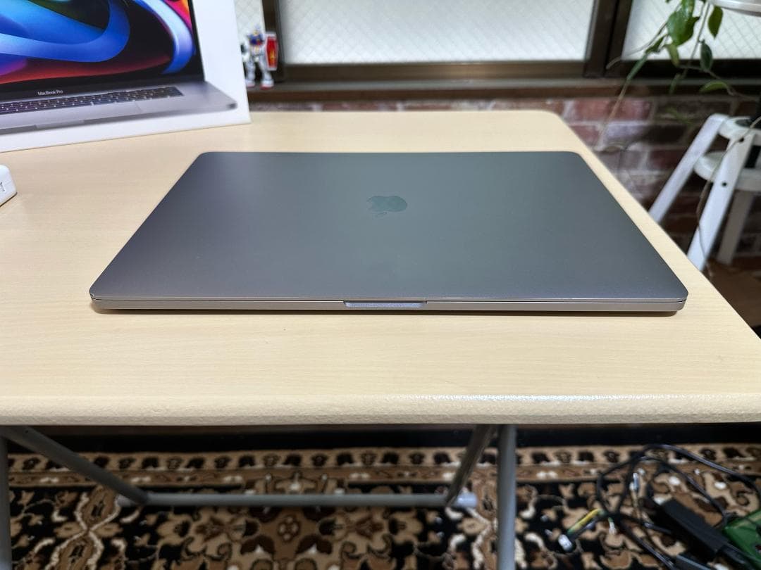 MacBook Pro 16 2019 i9 32GB 1TB USキーボード