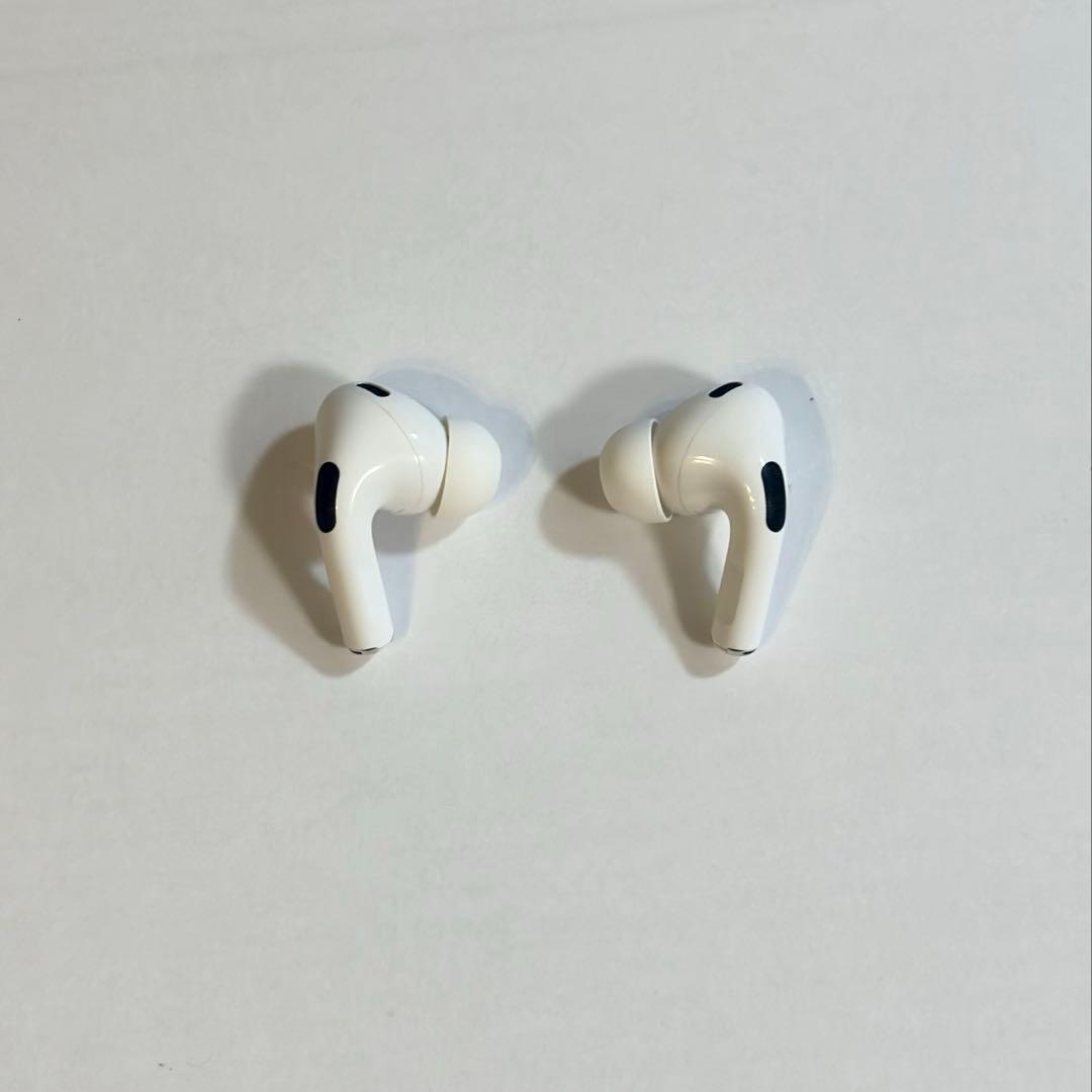 〈正規品〉AirPods Pro 第2世代 USB-C 本体 美品　最終値下げ