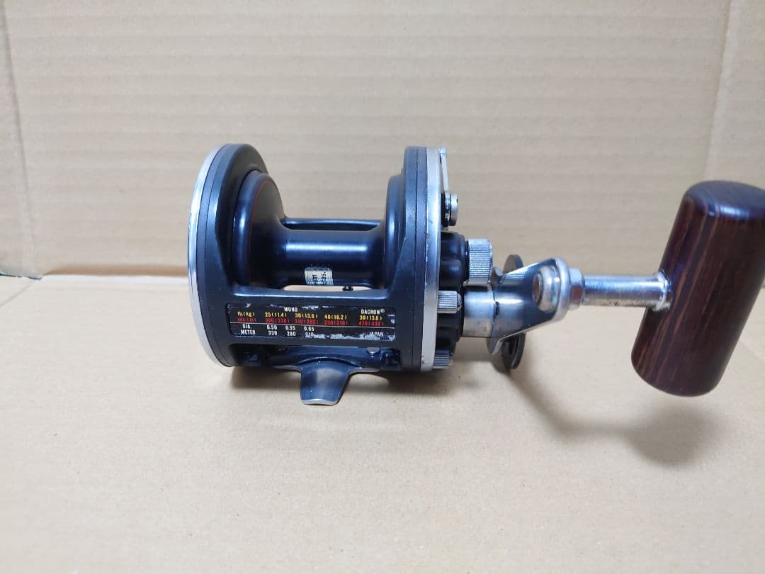 週末限定値下げ　ダイワ　シーライン　ハンドルドラグ