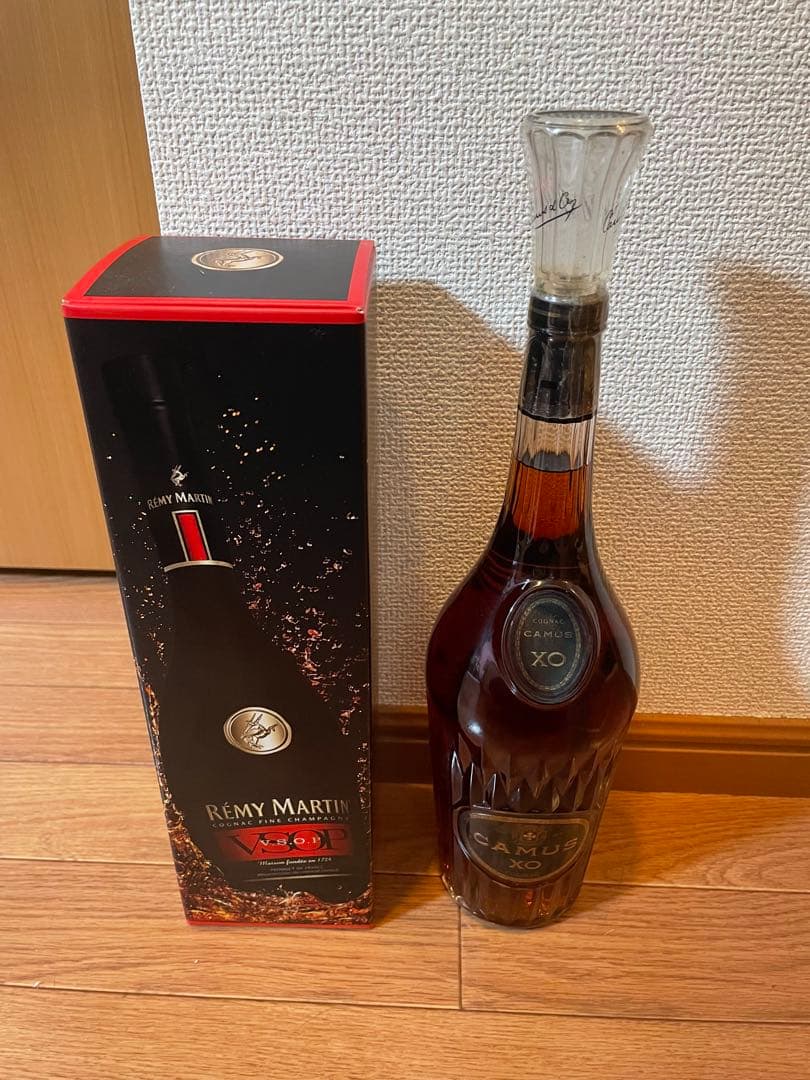 は*か様 レミーマルタンVSOP カミュ　ロングネック　XO ブランデー 専用ボ