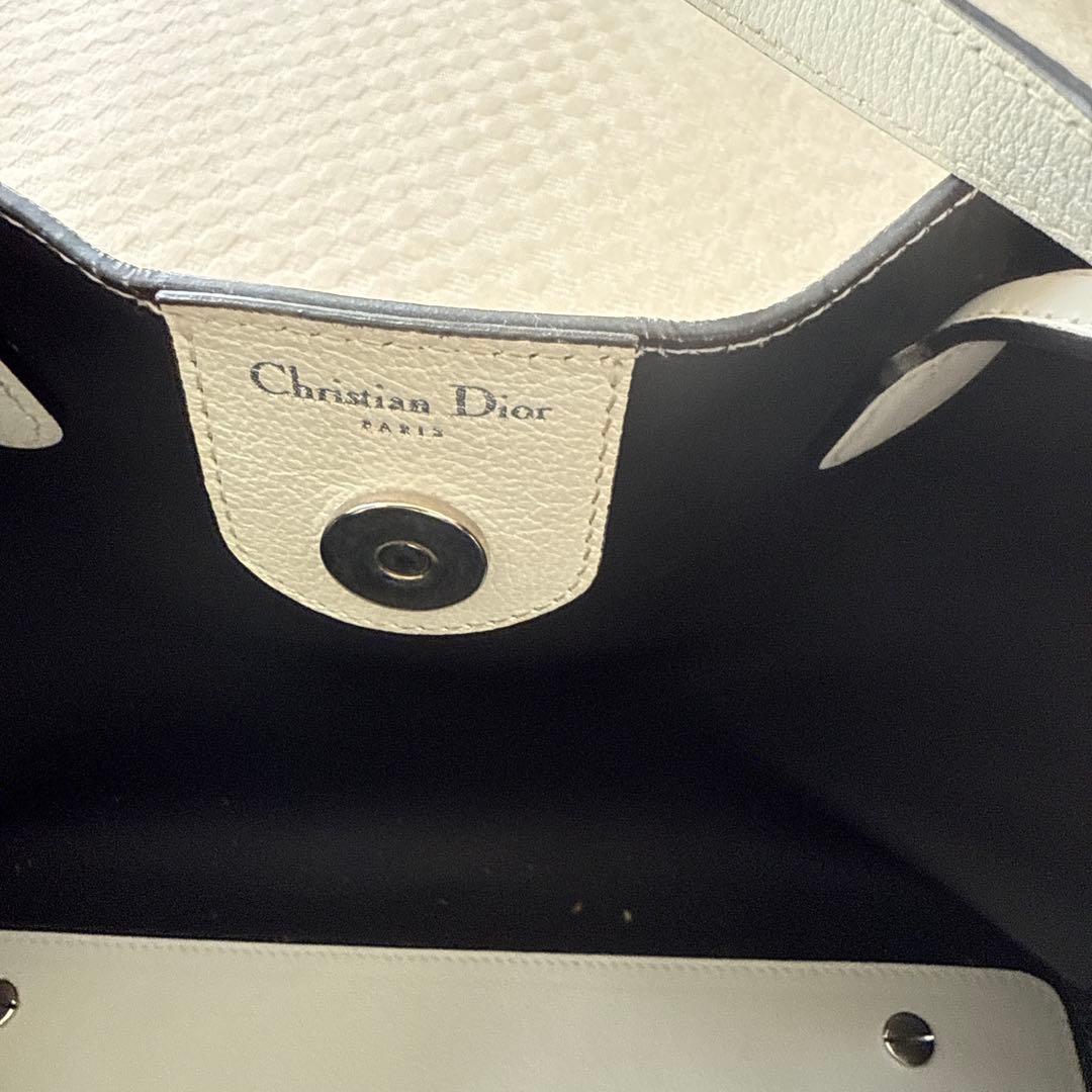 クリスチャンディオール