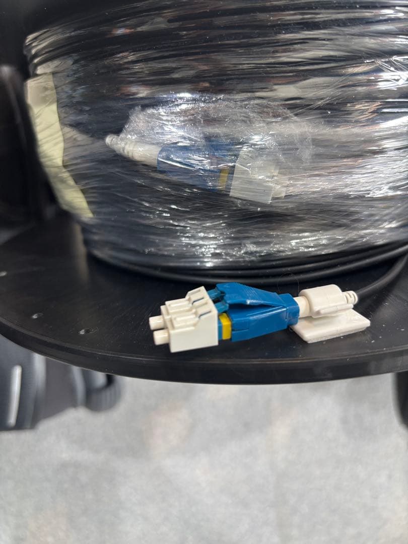 【新品】2芯光ファイバーケーブル 100m (2LC-2LC)