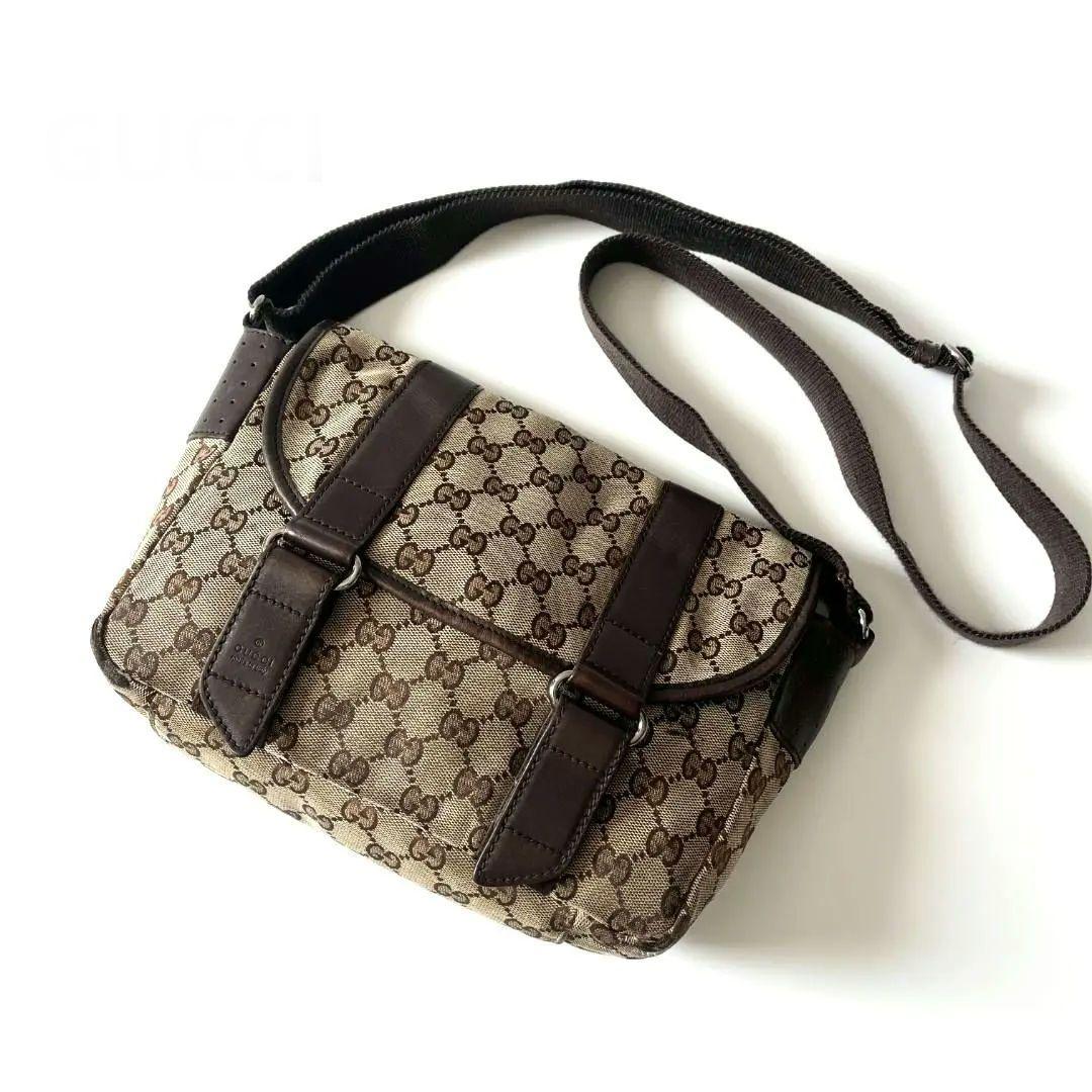GUCCI グッチ GGキャンバス　ショルダーバッグ　メッセンジャー