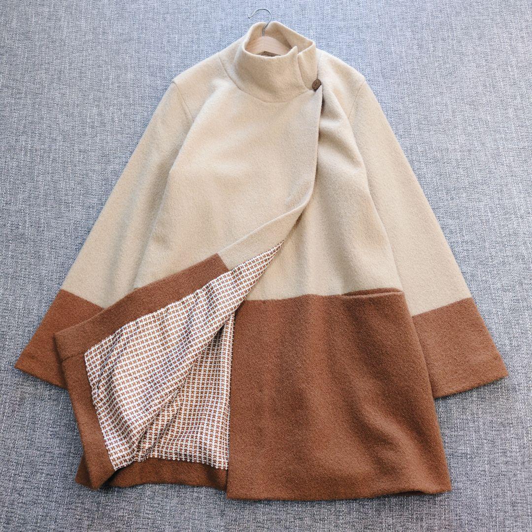 ピッコーネ　マント風　Aライン　ウールコート　軽量　バイカラー