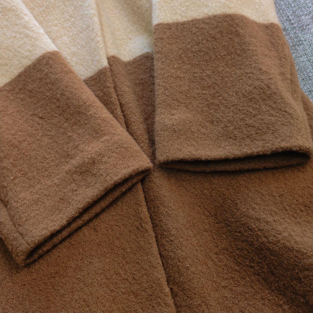 ピッコーネ　マント風　Aライン　ウールコート　軽量　バイカラー