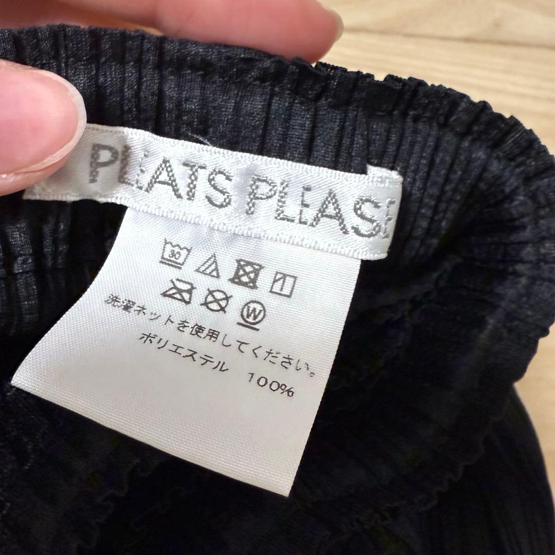 【新品】プリーツプリーズ パンツ ブラック