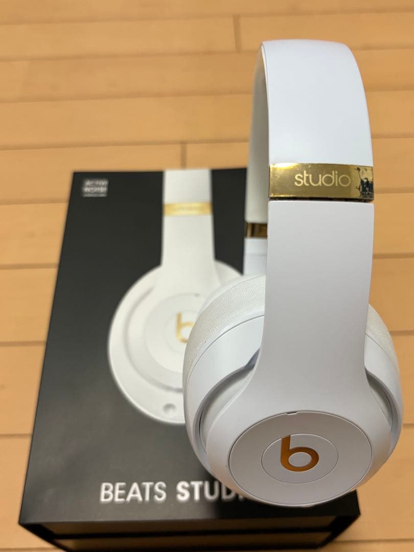 Beats Studio3 ワイヤレスヘッドフォン ホワイト