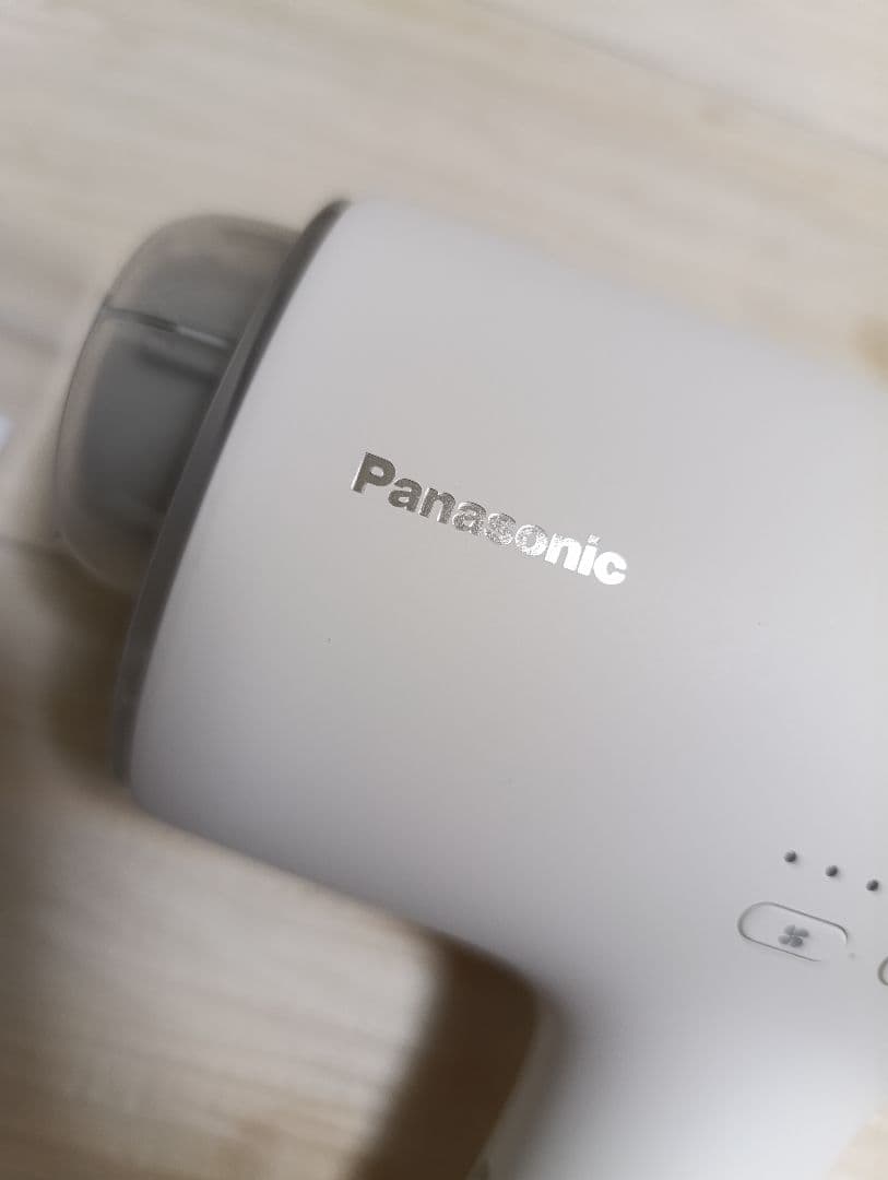 パナソニック ナノケア Panasonic EH-NA0J 23年製 WH 13