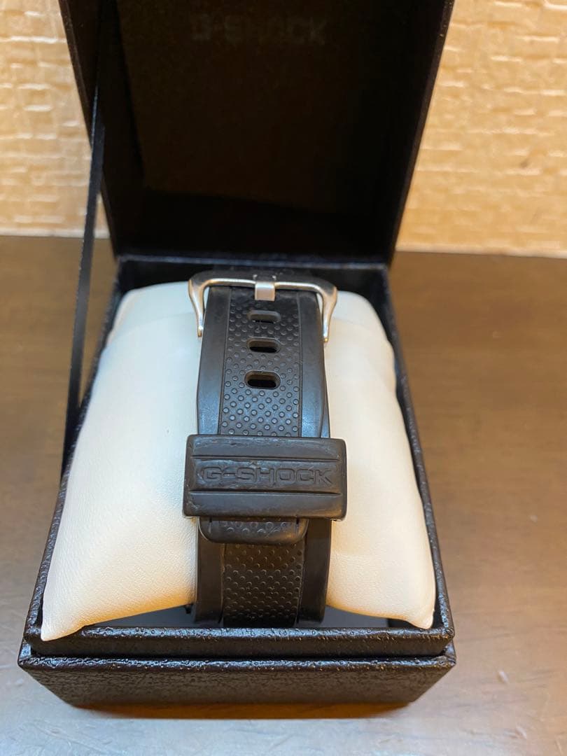 【お得品】G-SHOCK GST-W100G 1AJF ゴールド　カスタムベゼル