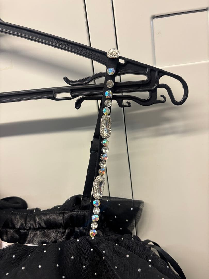 オフショルフリルチュールリボンセットアップ