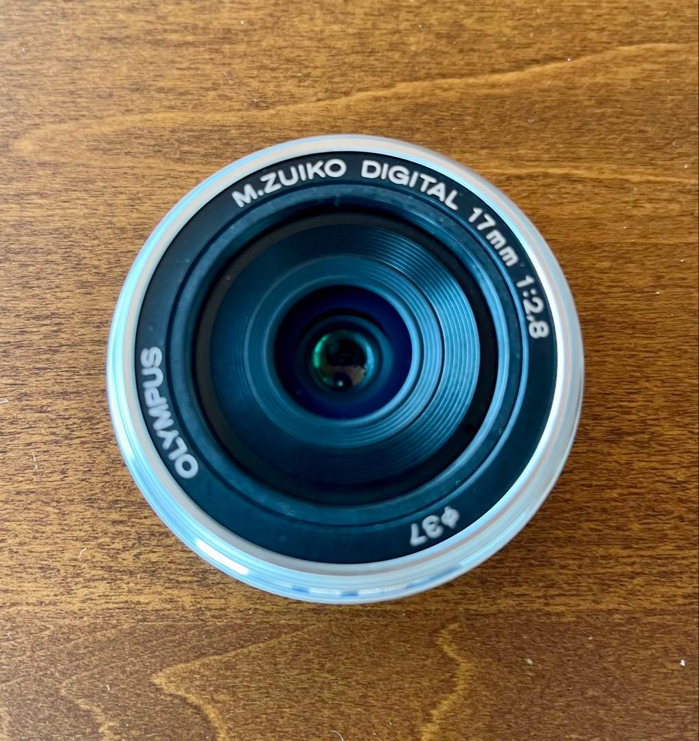 OLYMPUS M.ZUIKO DIGITAL 17mm F2.8 単焦点レンズ