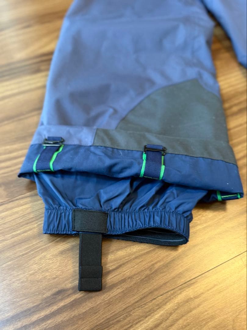 モンベル mont-bell スノーウエア上下セット Kid's 130cm