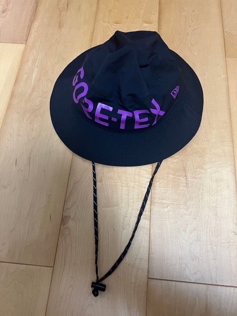 新品、未使用NEW ERA バケットハット GORE-TEX ブラックL/XL