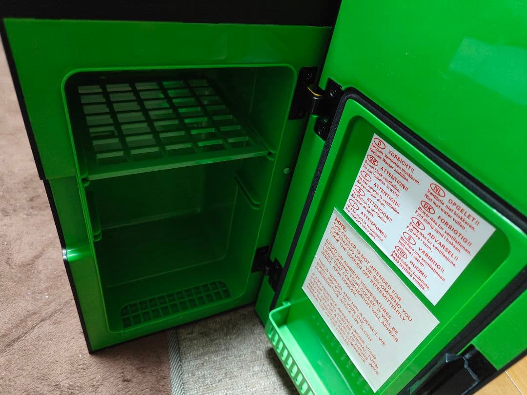 冷蔵庫・冷凍庫 XBOX Series X Replica 8 Can Mini Fridge