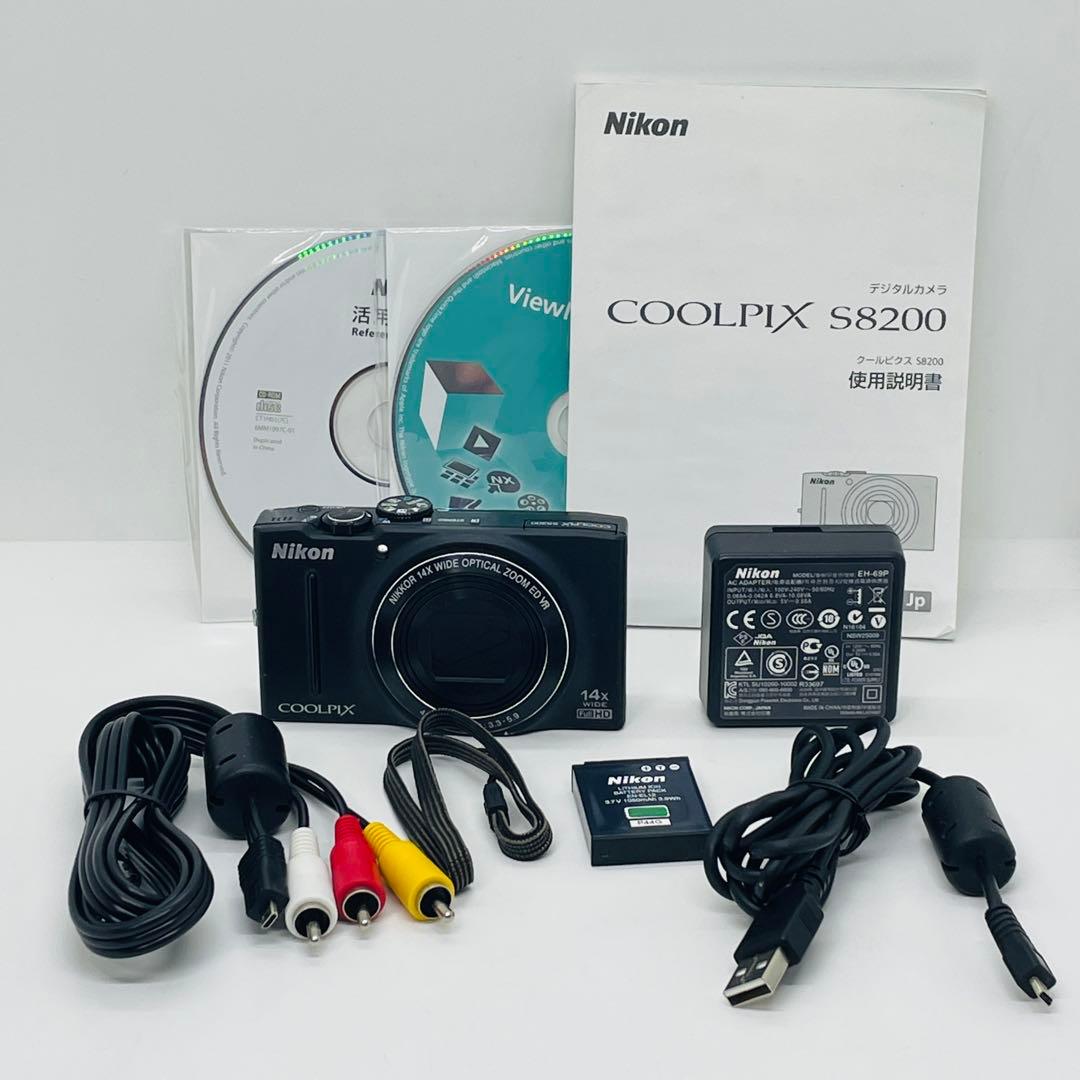Nikon ニコン　コンパクトデジタルカメ　COOLPIX S8200
