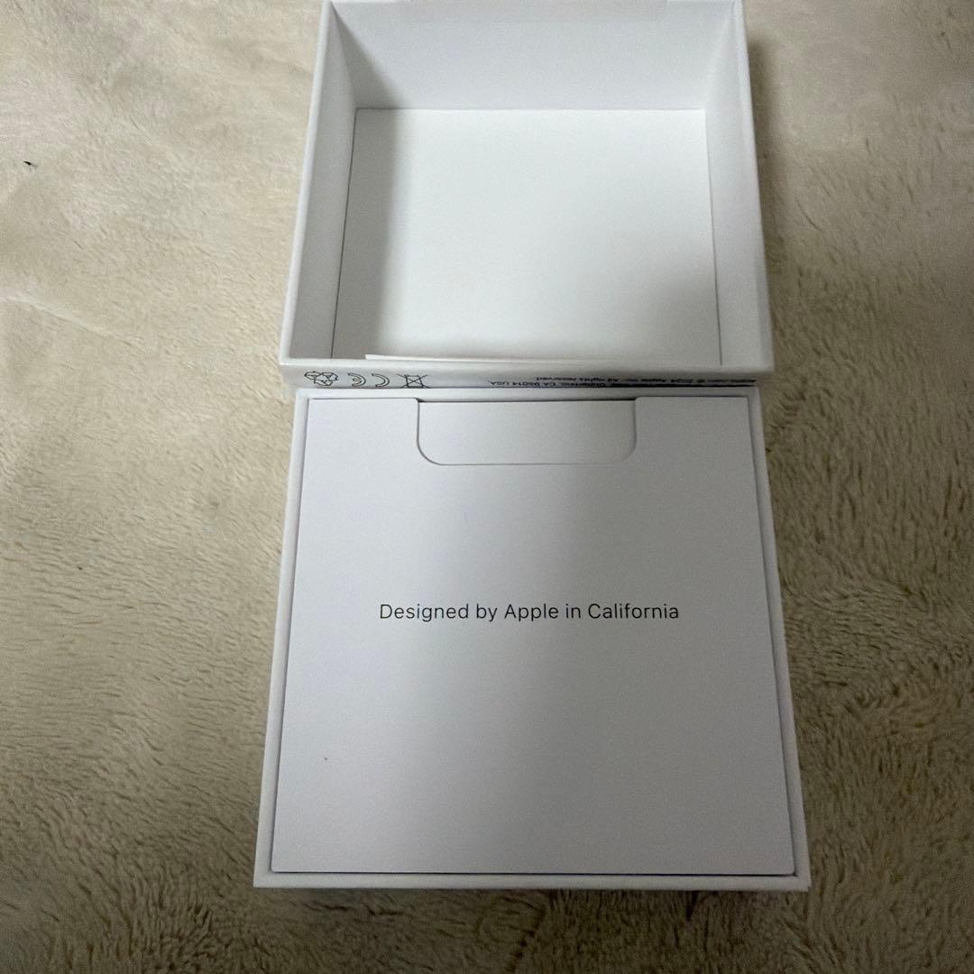 Apple AirPod 4 ホワイト