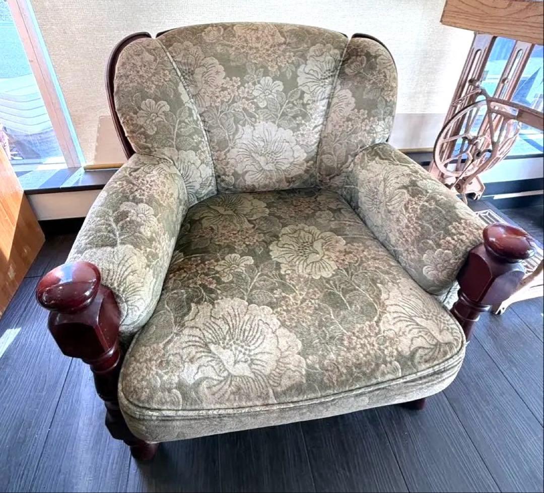 カリモク 1人掛けソファ アームチェア 花柄 ヴィンテージ　金華山織