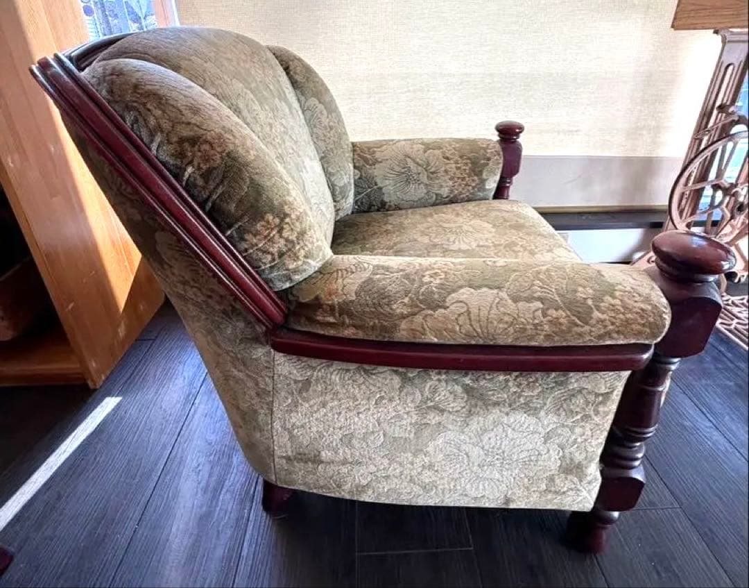 カリモク 1人掛けソファ アームチェア 花柄 ヴィンテージ　金華山織