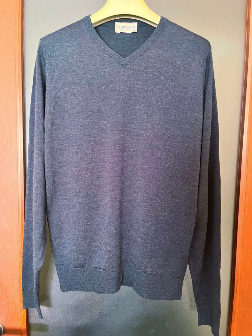 ジョンスメドレー　現行タグ　ニット　メリノウール　ネイビー　M　Vネック