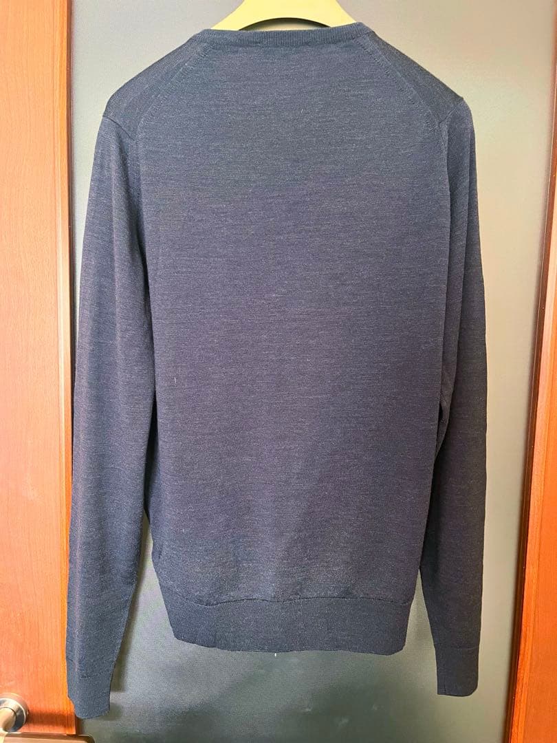 ジョンスメドレー　現行タグ　ニット　メリノウール　ネイビー　M　Vネック