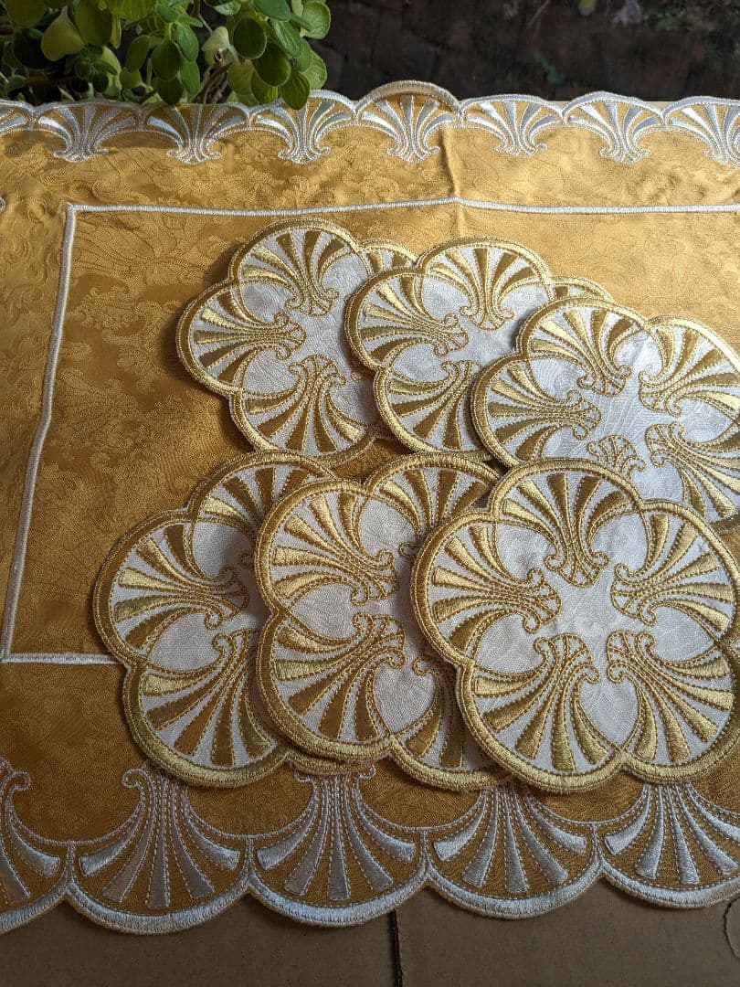 イタリア製センターマット1枚&コースター5枚セットイエズルム