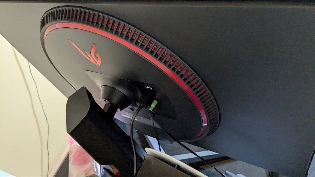 LG 32GN650-B ゲーミングモニター 本体